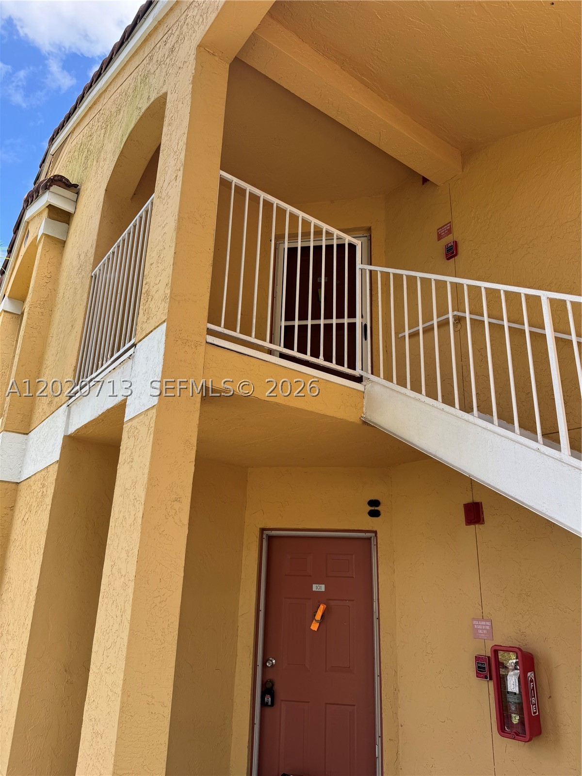 SAILBOAT POINTE CONDO - Residential Lease
