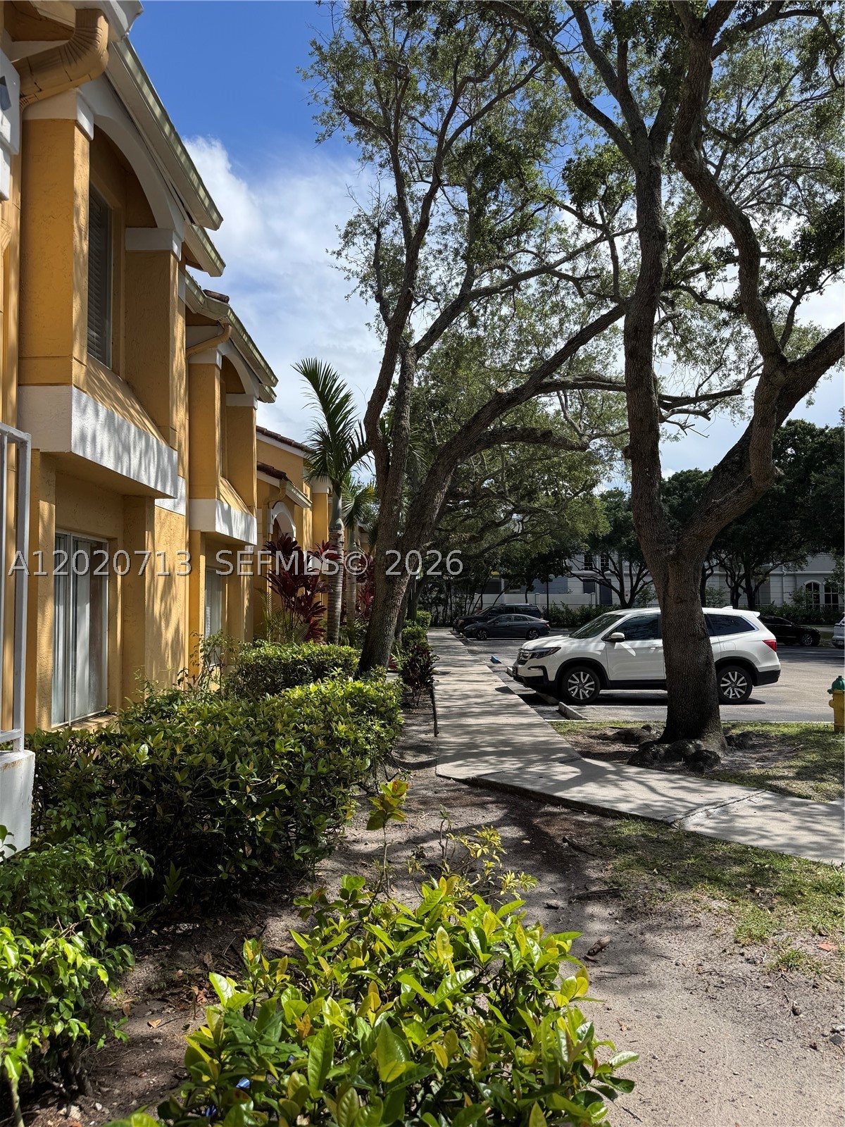 SAILBOAT POINTE CONDO - Residential Lease