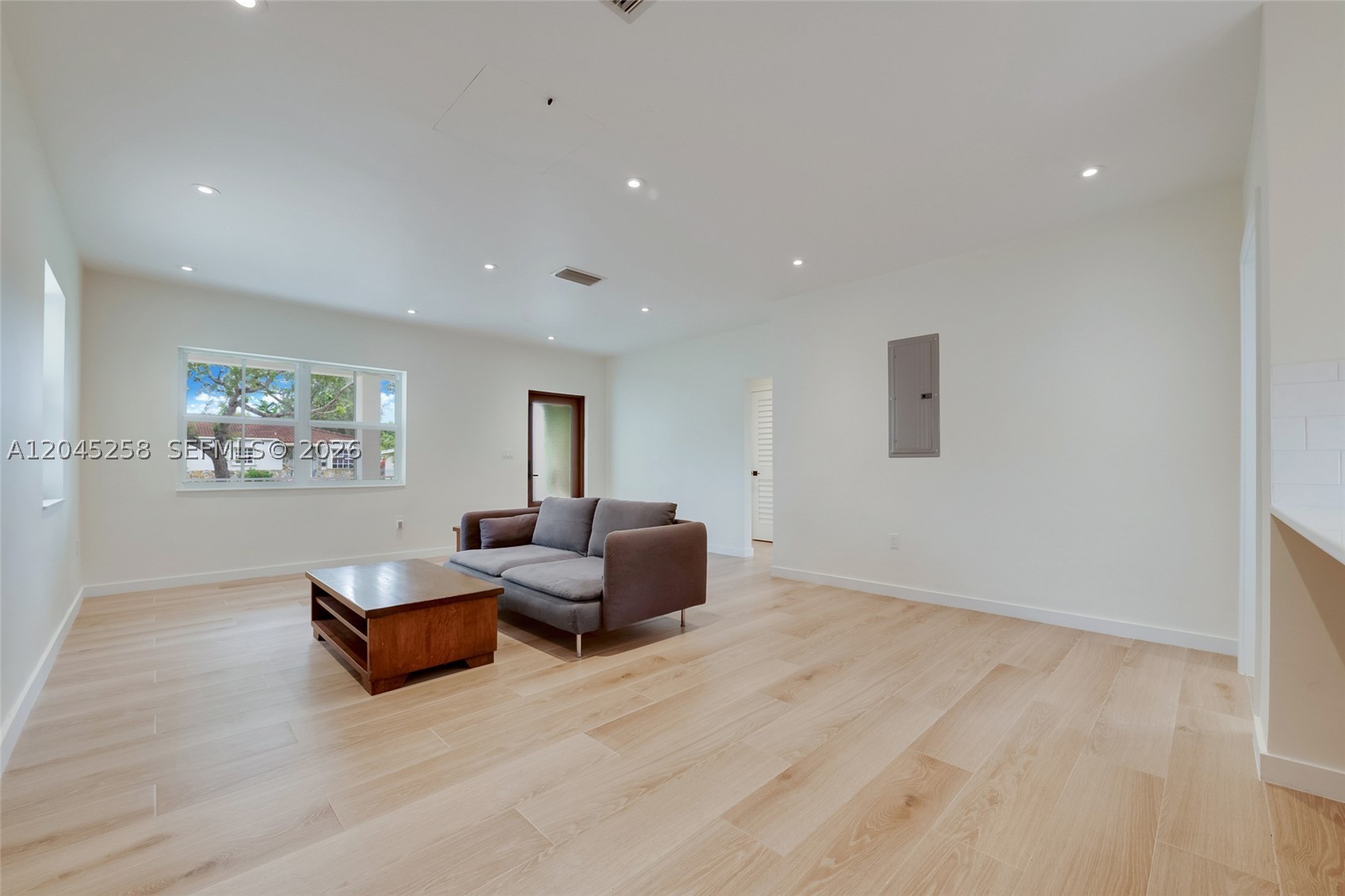 ALAMEDA - Residential Lease