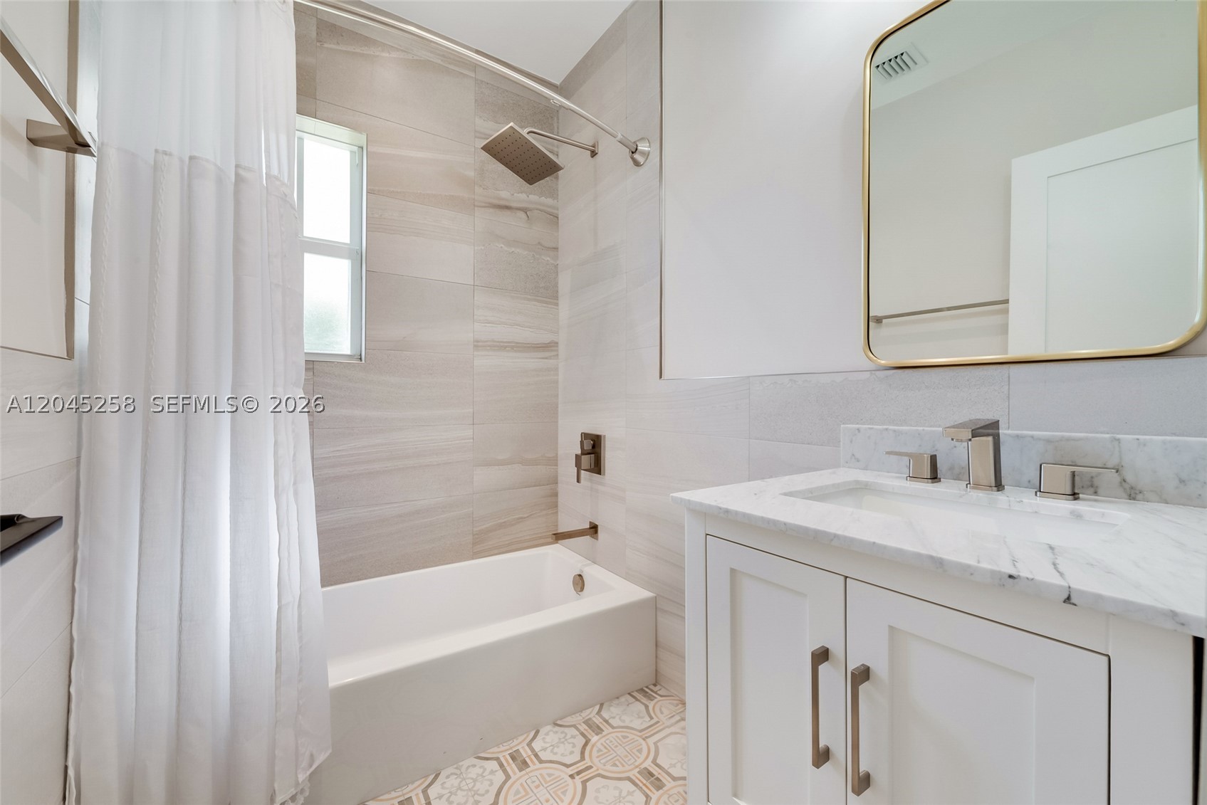 ALAMEDA - Residential Lease