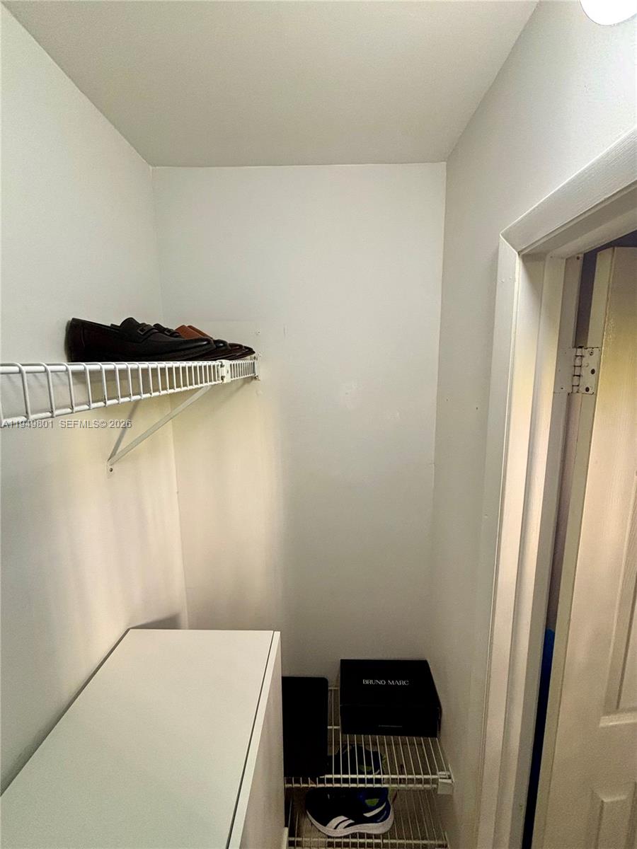 CENTRE COURT CONDO - Residential