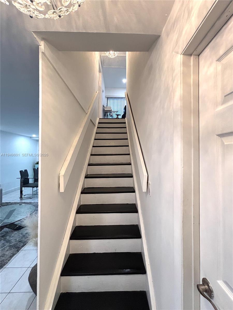CENTRE COURT CONDO - Residential