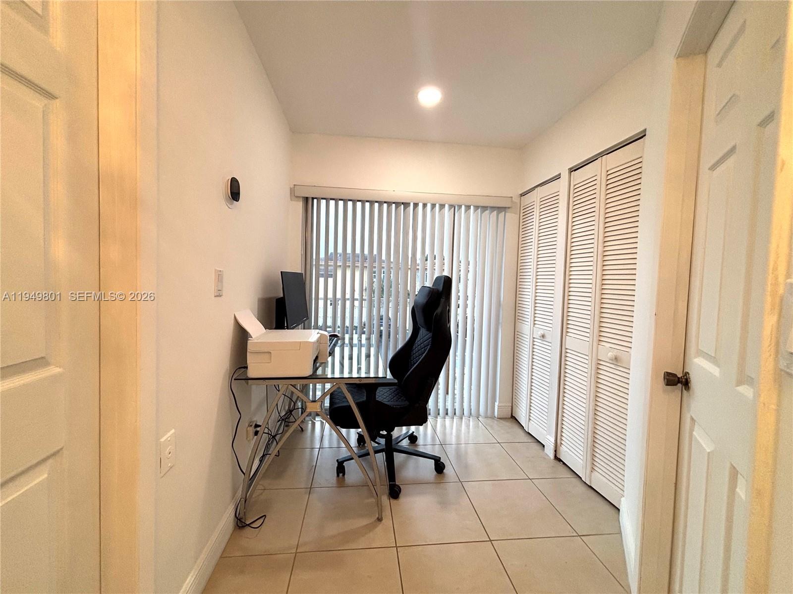 CENTRE COURT CONDO - Residential
