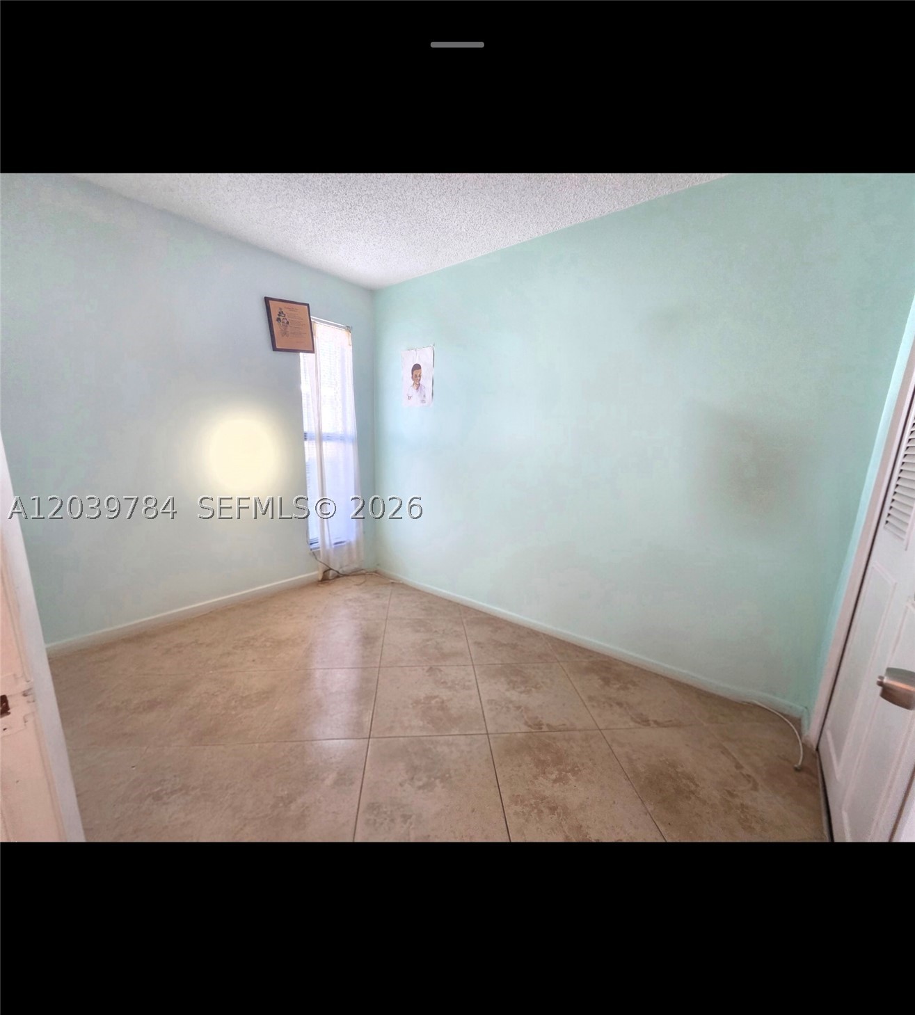 RAMBLEWOOD - Residential