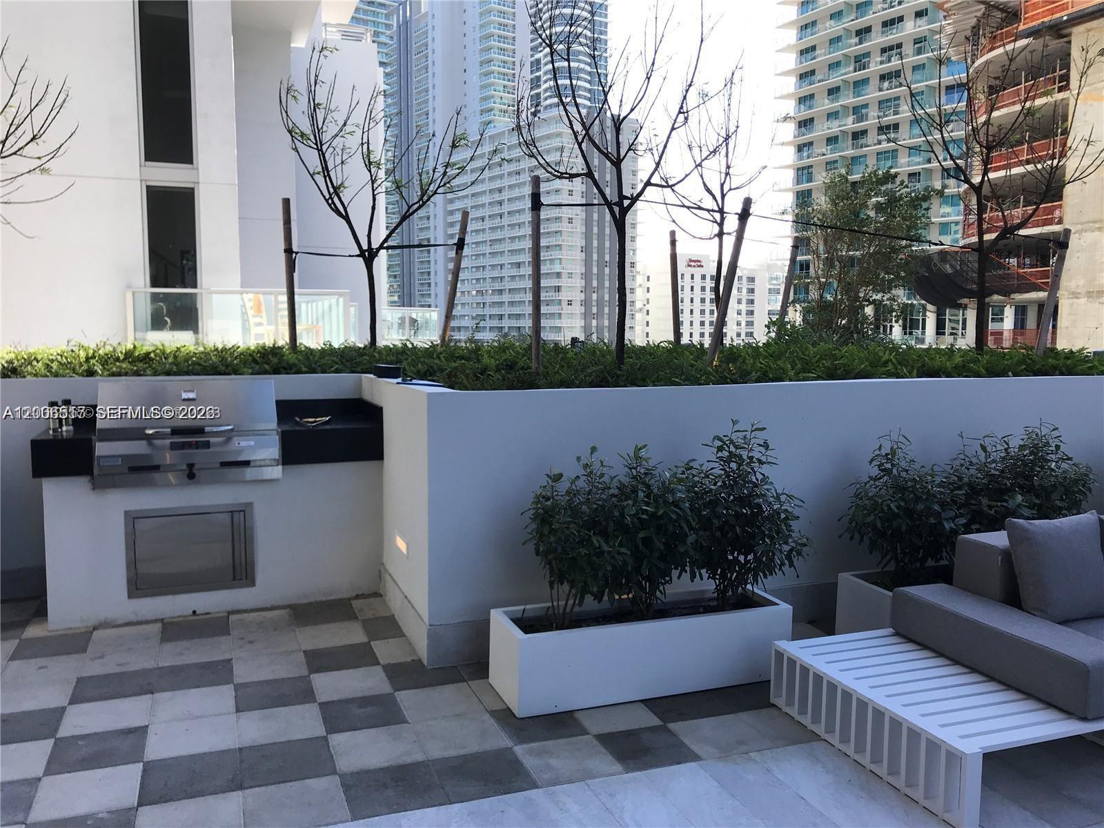 1010 BRICKELL CONDO - Residential