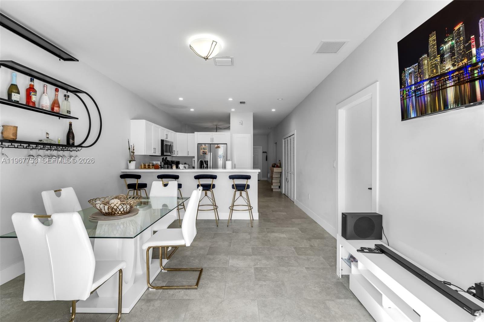 IVYWILD PARK - Residential Lease