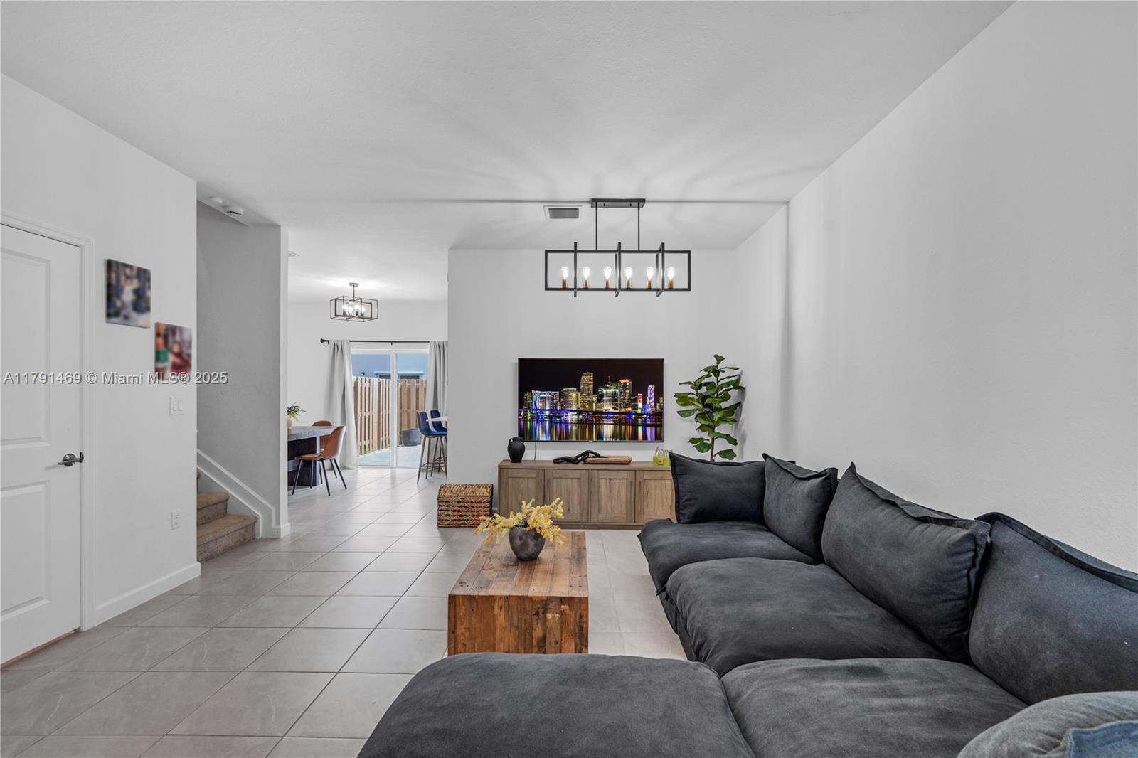 Stein Assemblage - Residential