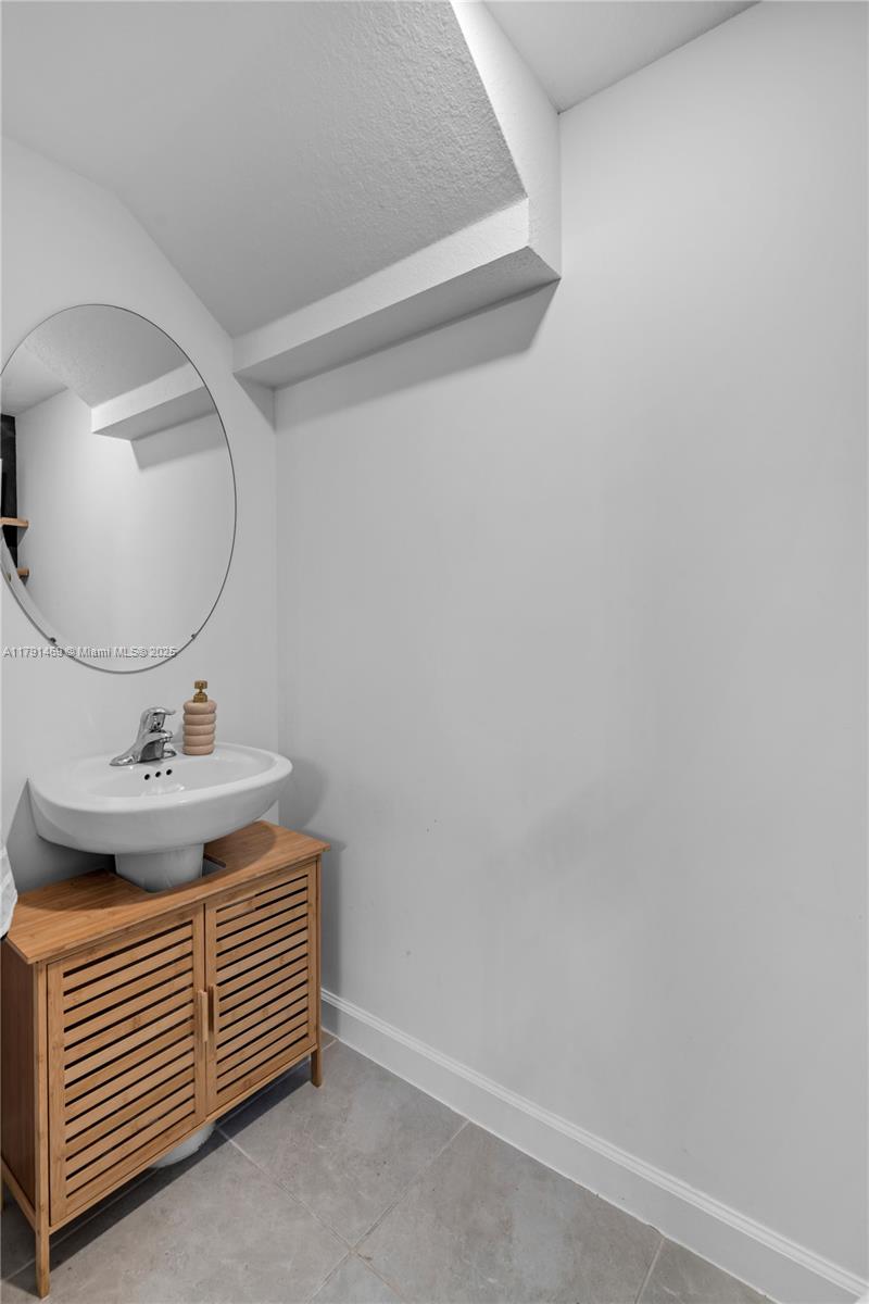 Stein Assemblage - Residential