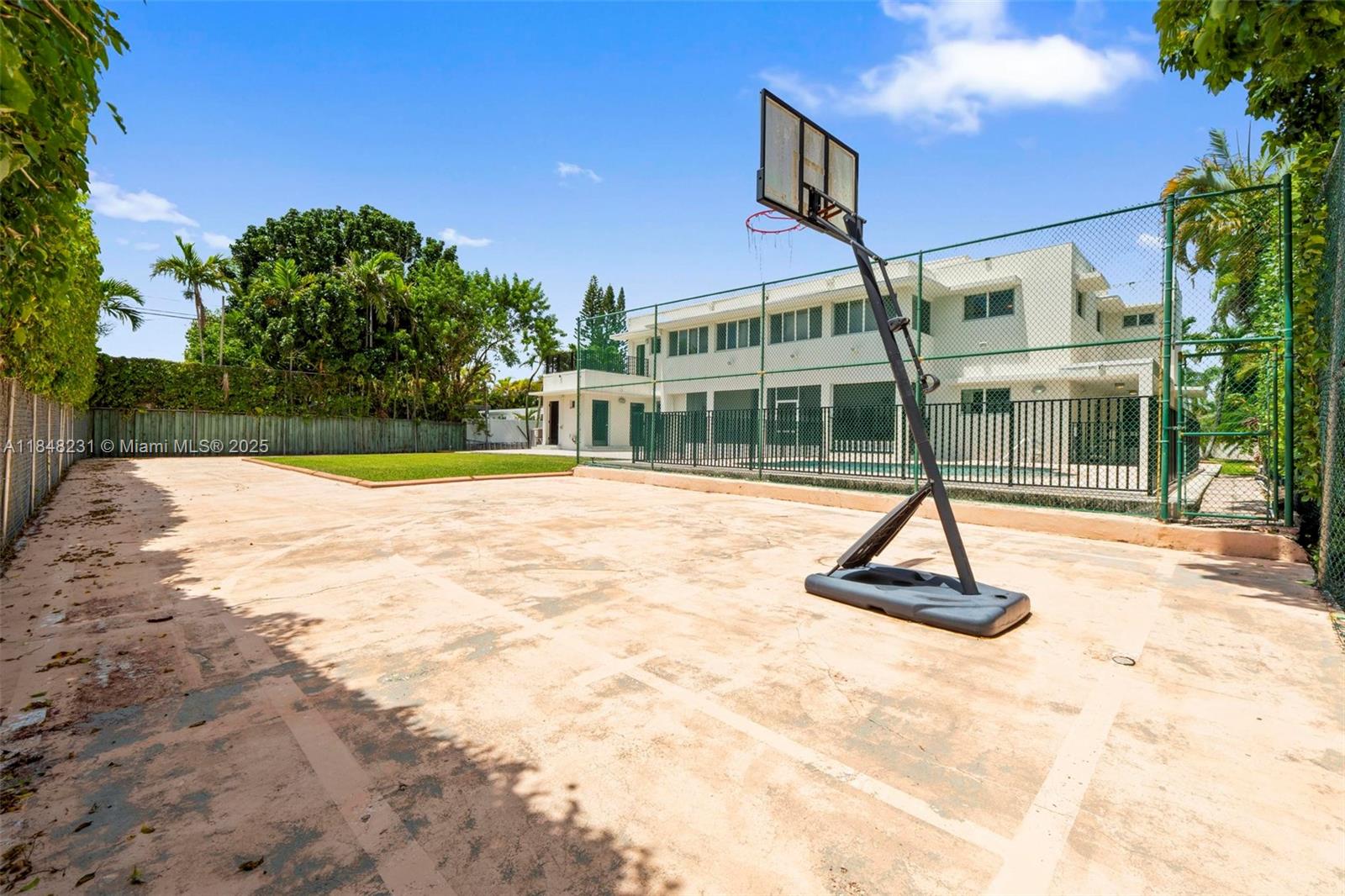 BLUE HGTS - Residential
