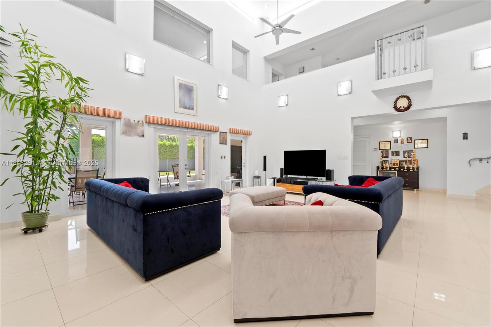 BLUE HGTS - Residential