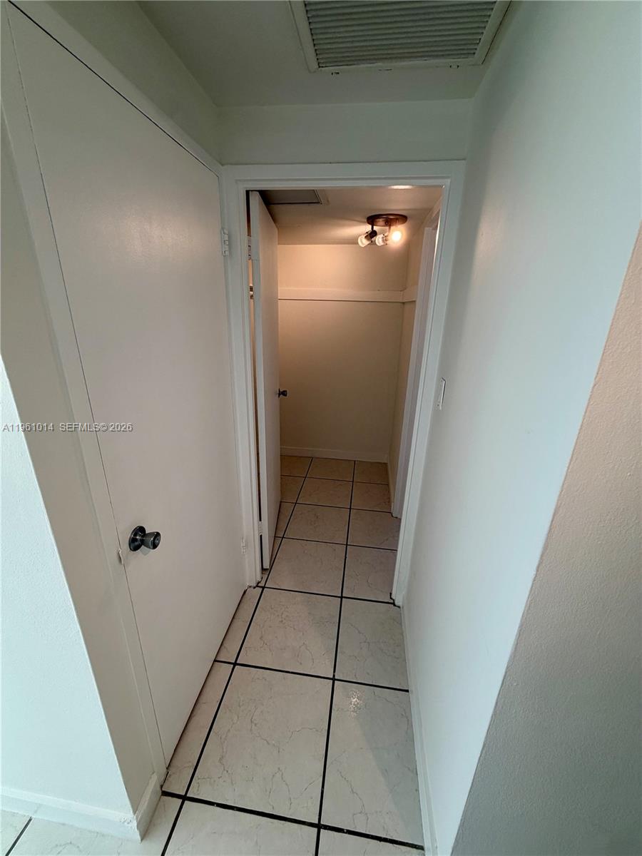 BAY PARK TOWERS CONDO - Residential Lease