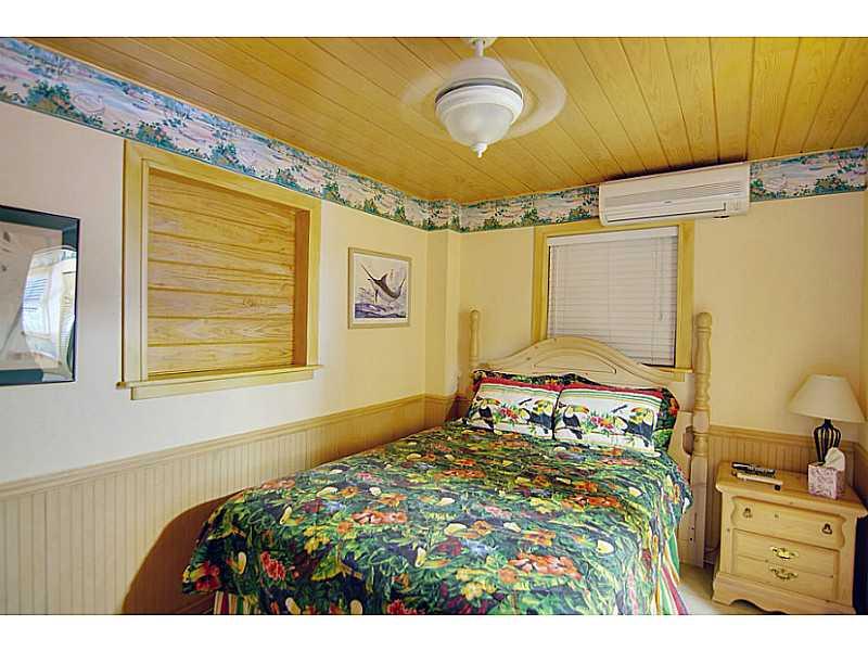 BUTTONWOOD SHORES - Residential