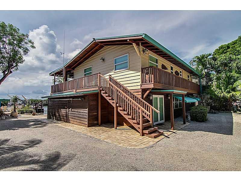 BUTTONWOOD SHORES - Residential