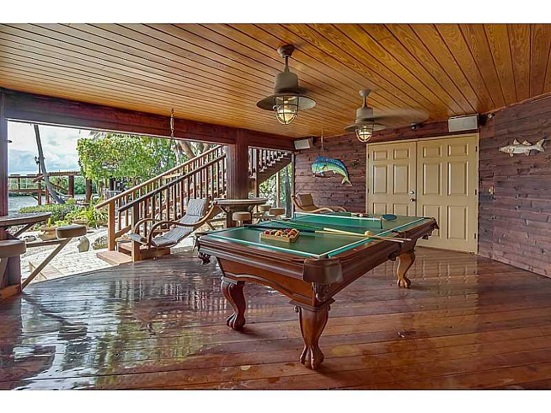 BUTTONWOOD SHORES - Residential