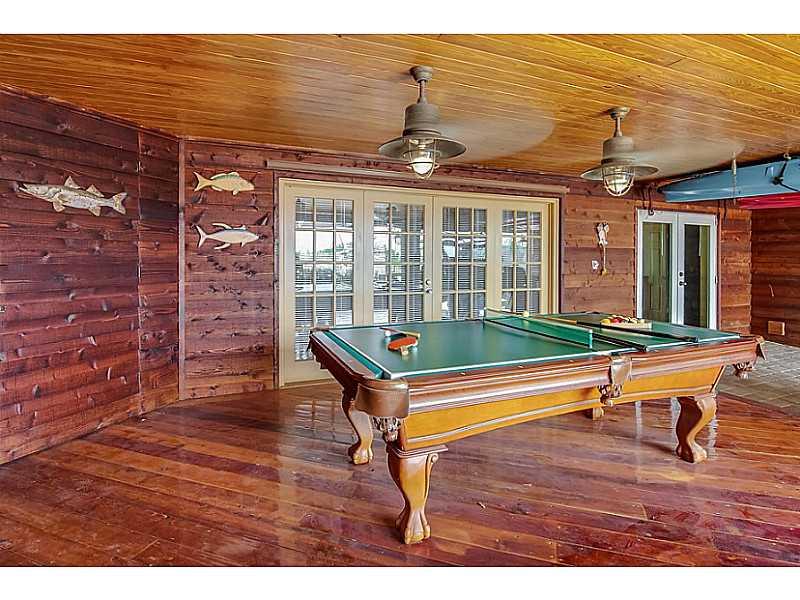 BUTTONWOOD SHORES - Residential