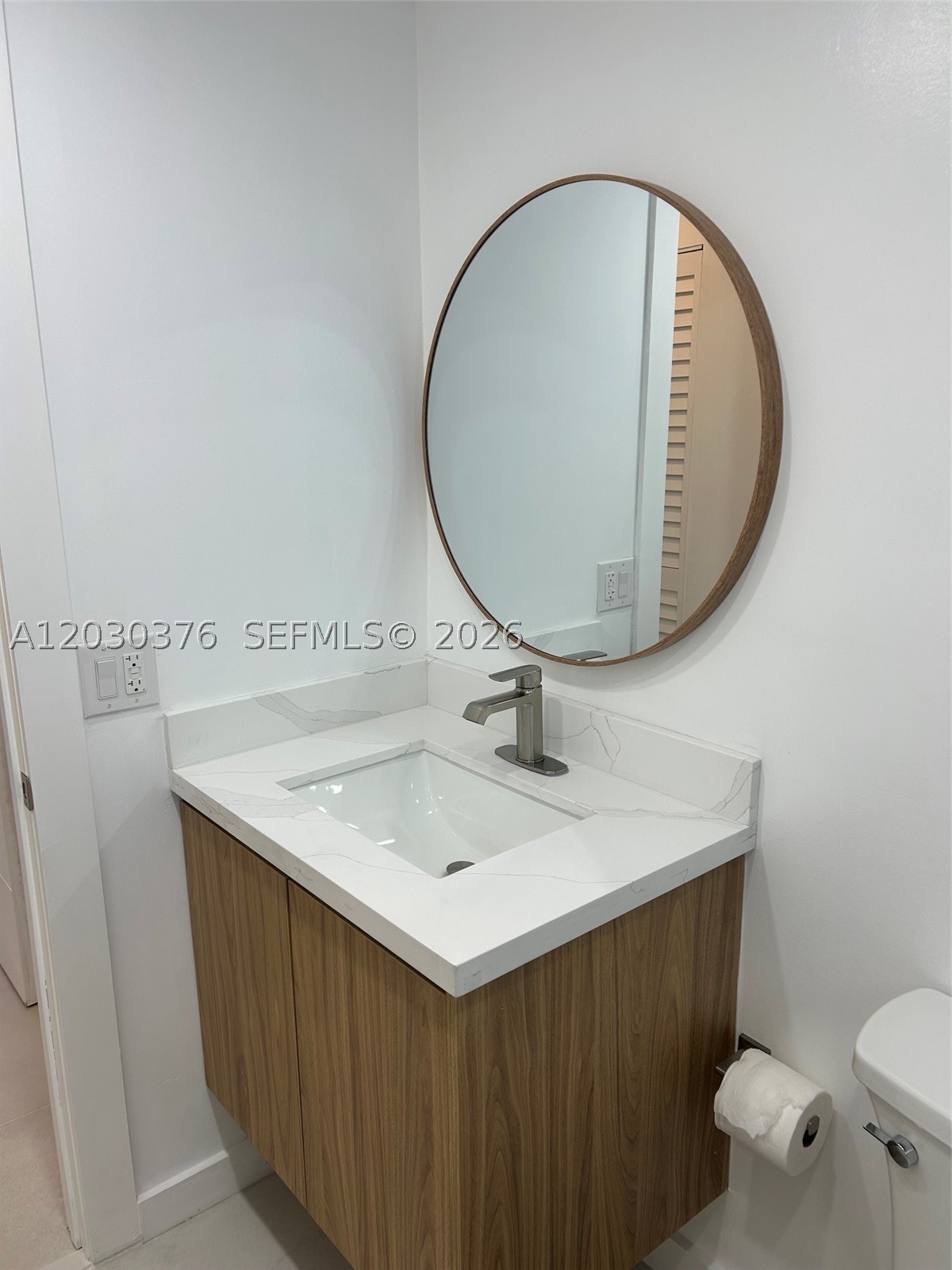 VILLAGE OF KINGS CREEK CO - Residential Lease