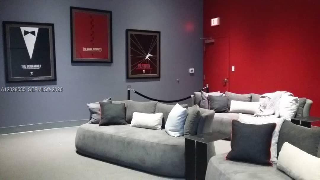 CANVAS CONDO - Residential Lease