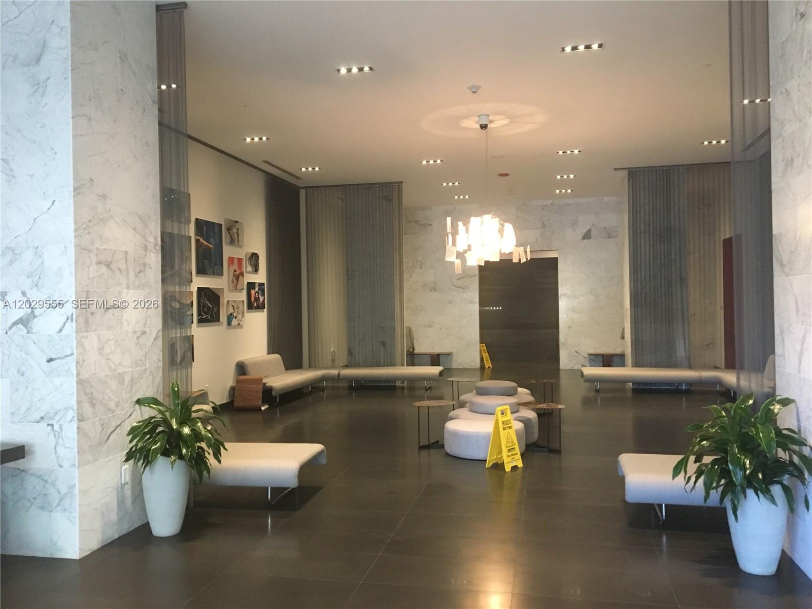 CANVAS CONDO - Residential Lease