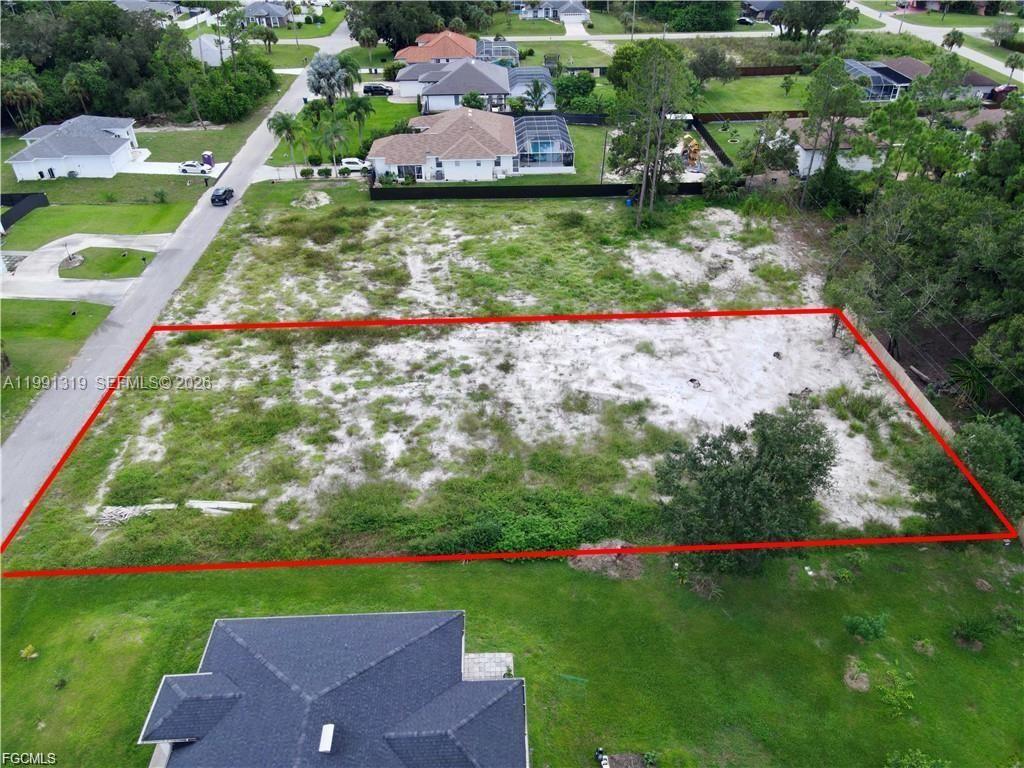 LEHIGH ACRES - Land