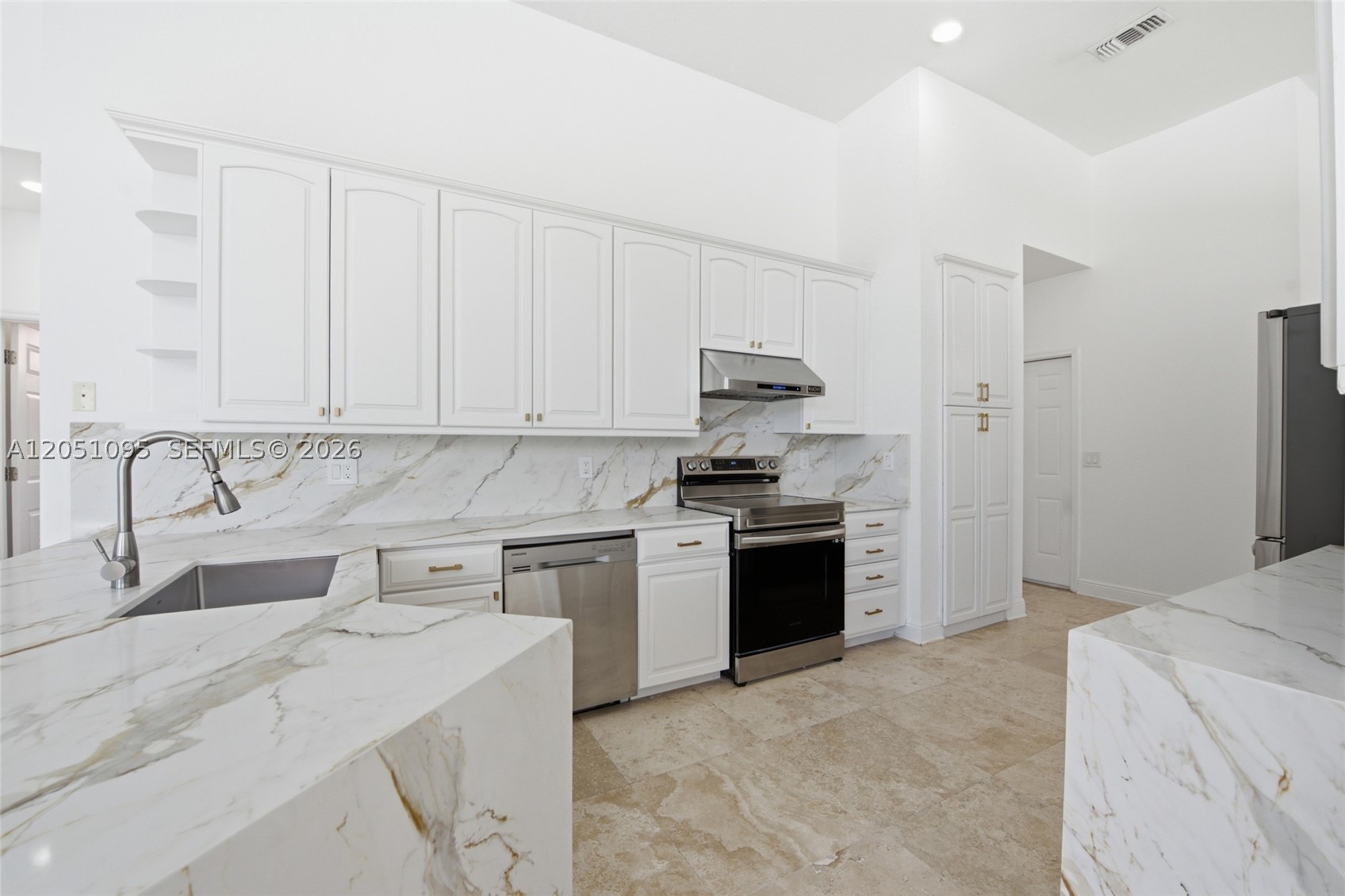 Grand Oaks - Residential
