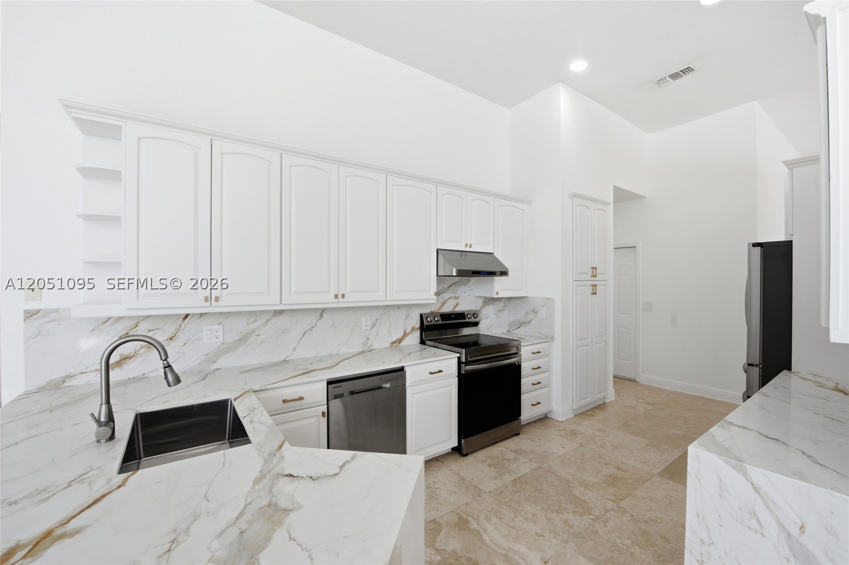 Grand Oaks - Residential