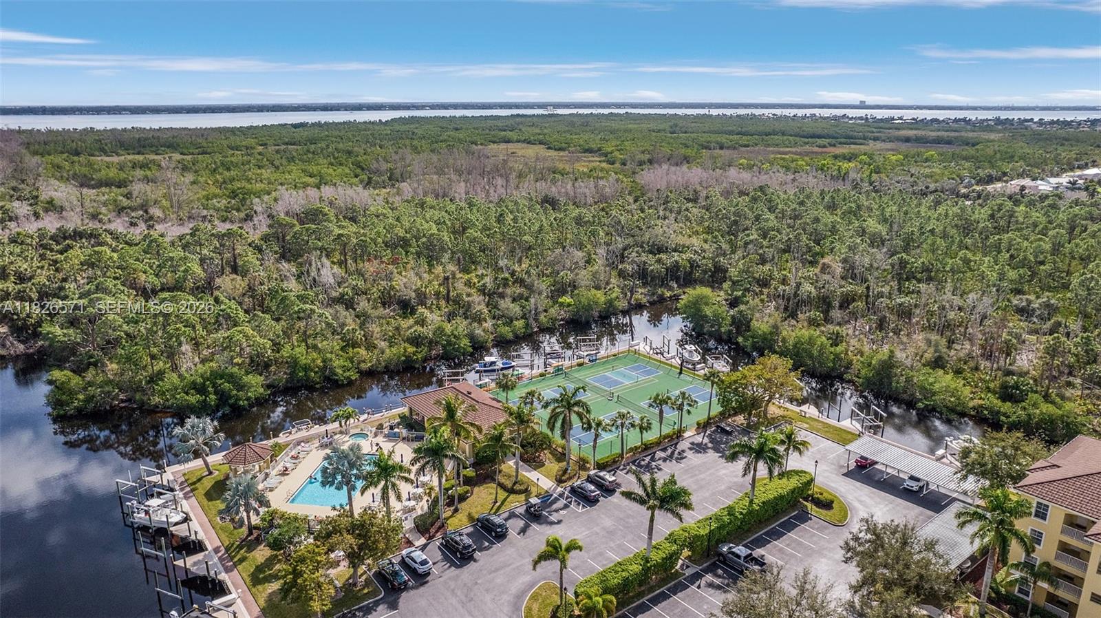 ISLAND COVE OF CAPE CORAL - Residential