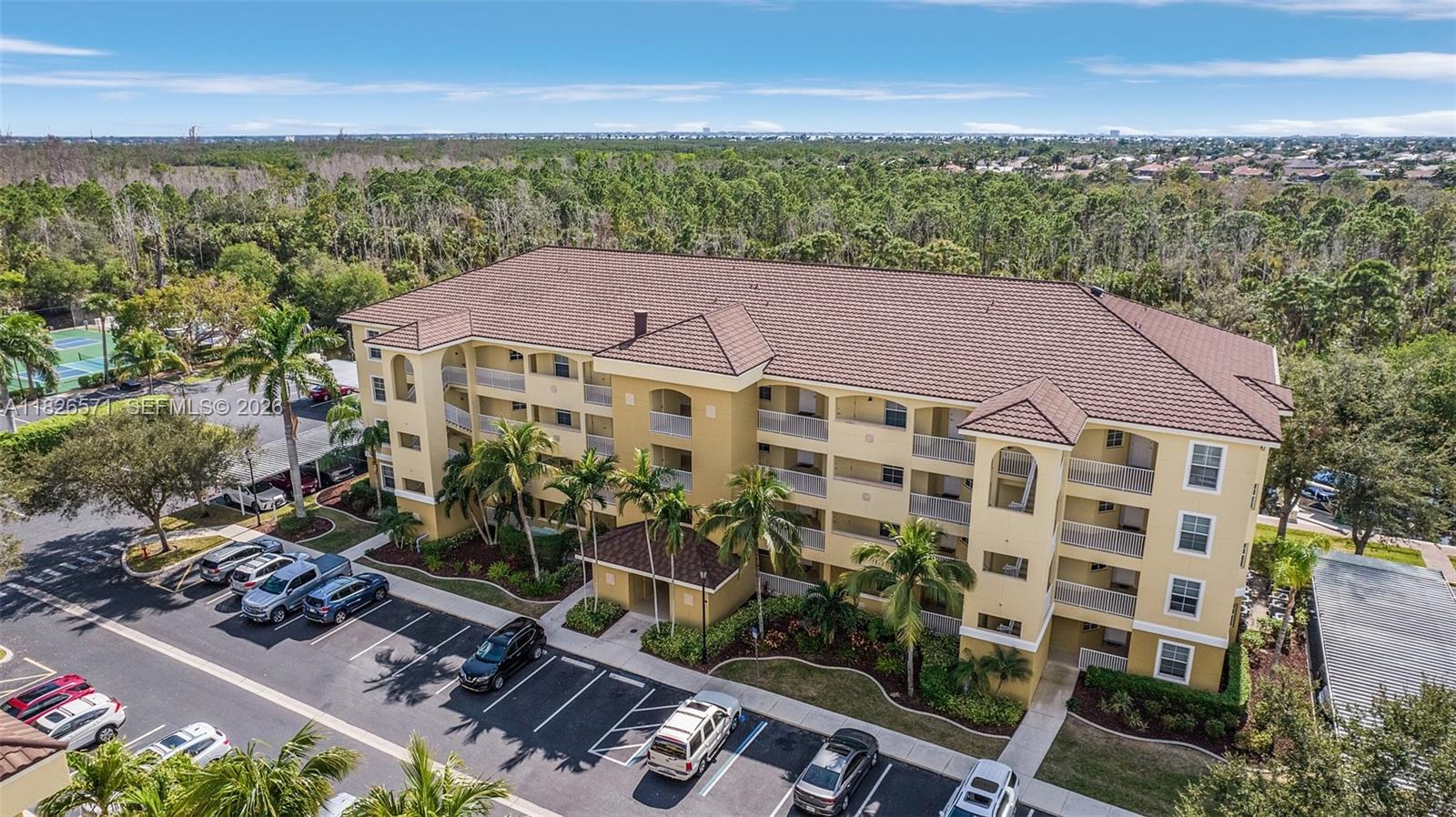 ISLAND COVE OF CAPE CORAL - Residential