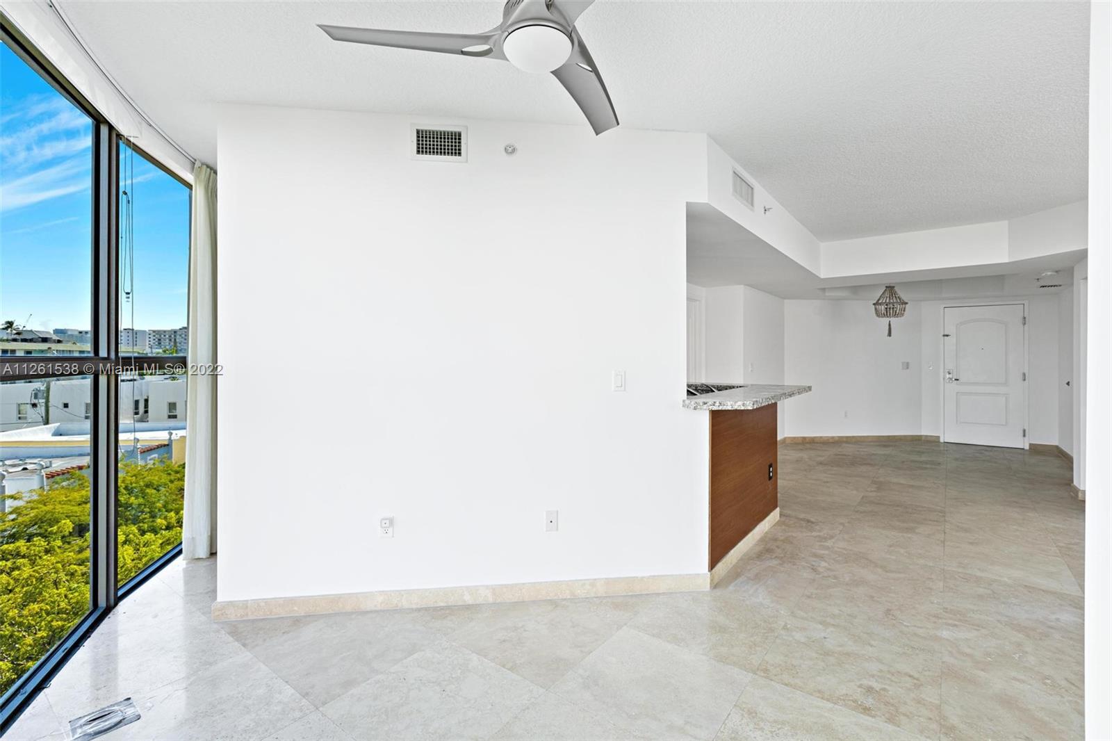THE COSMOPOLITAN RESIDENC - Residential Lease