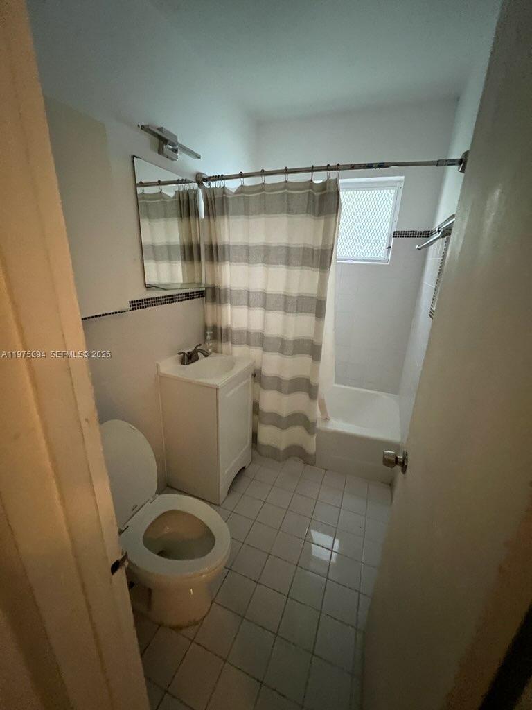 EL CHIOGGIOTTO CONDO - Residential