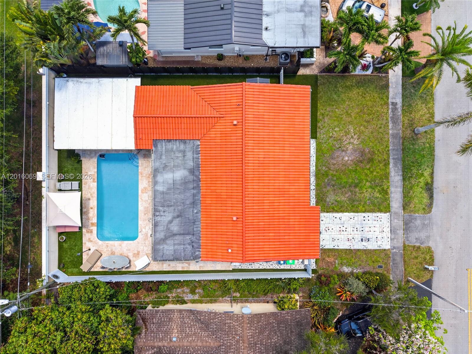 SUNRISE GOLF VILLAGE SEC - Residential