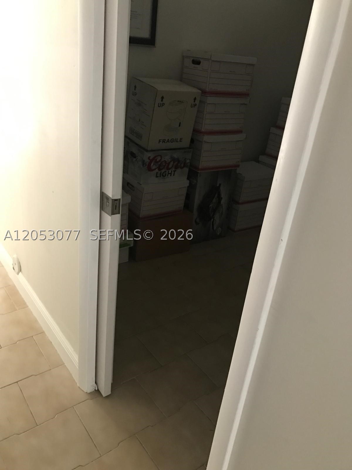 NEW PASEOS CASTELLANOS CO - Residential Lease
