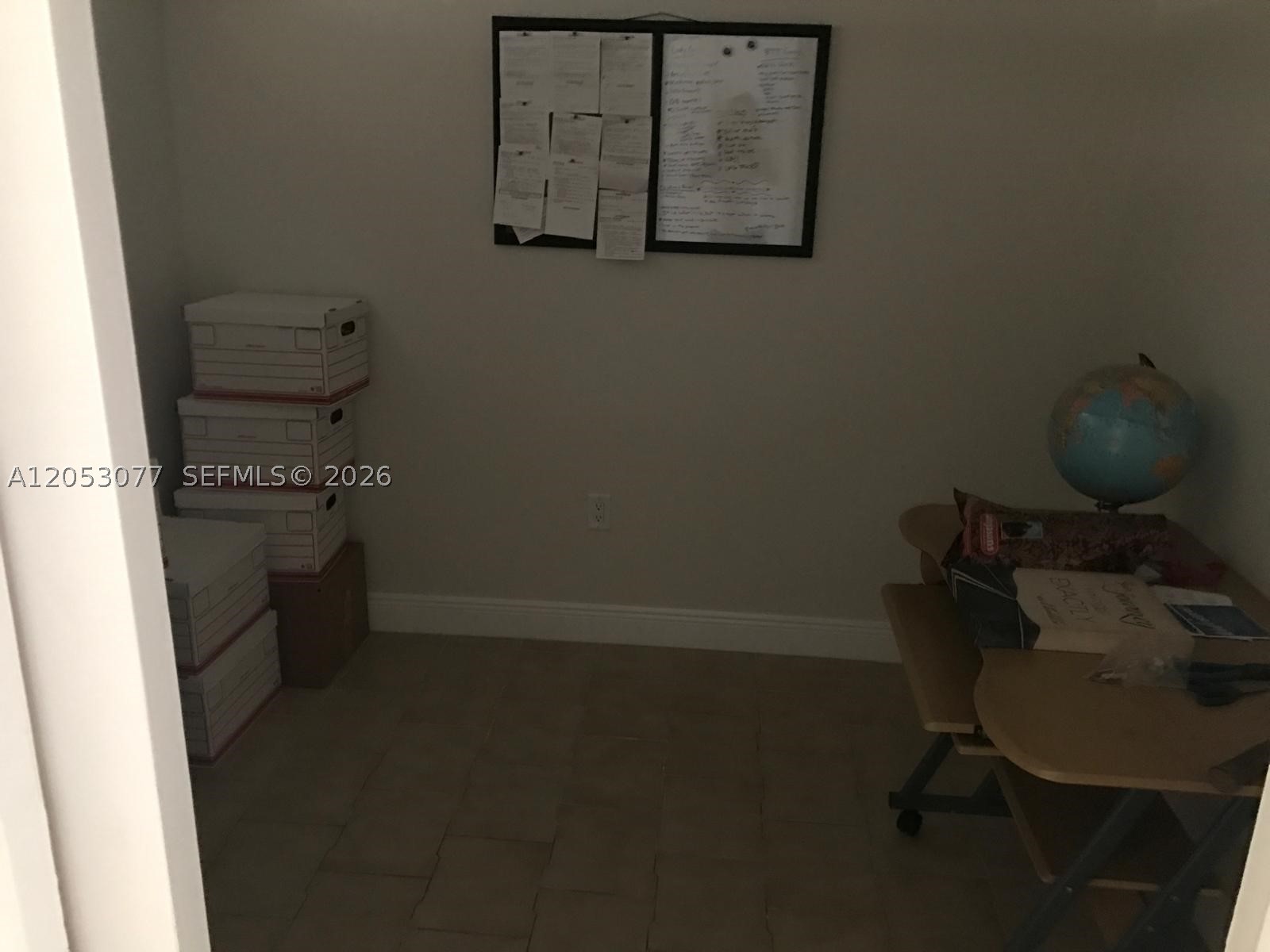 NEW PASEOS CASTELLANOS CO - Residential Lease