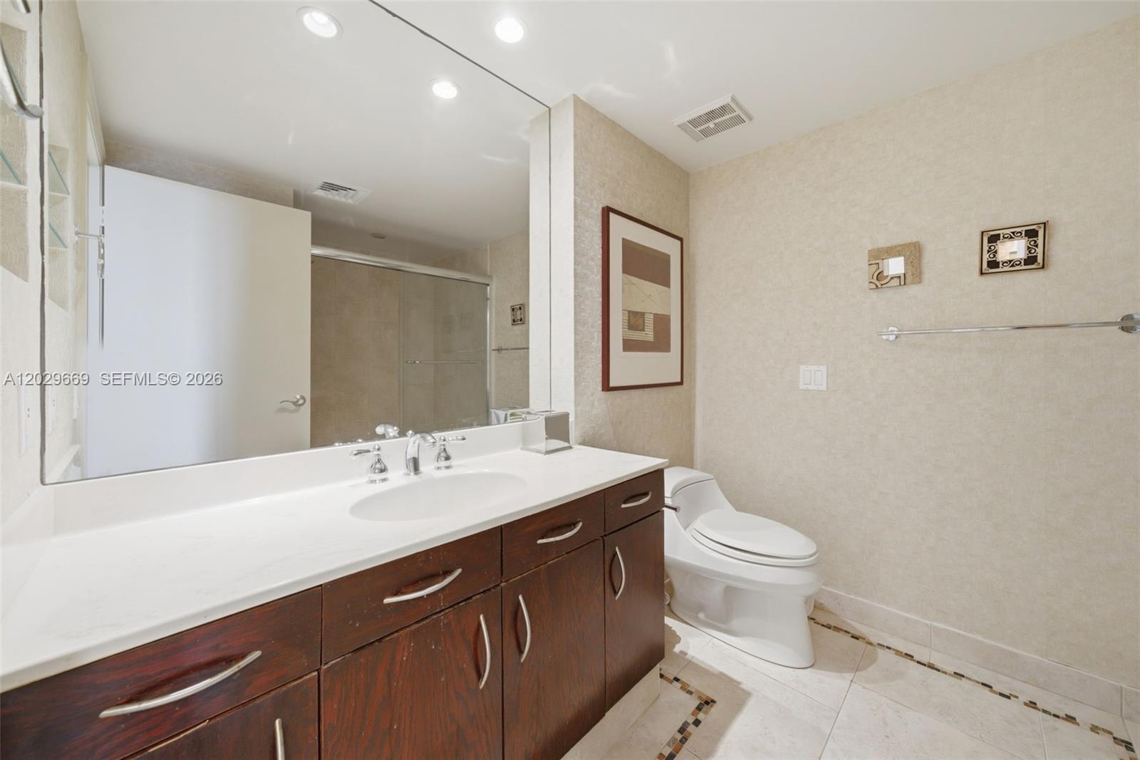 PORTSVIEW @ THE WATERWAYS - Residential
