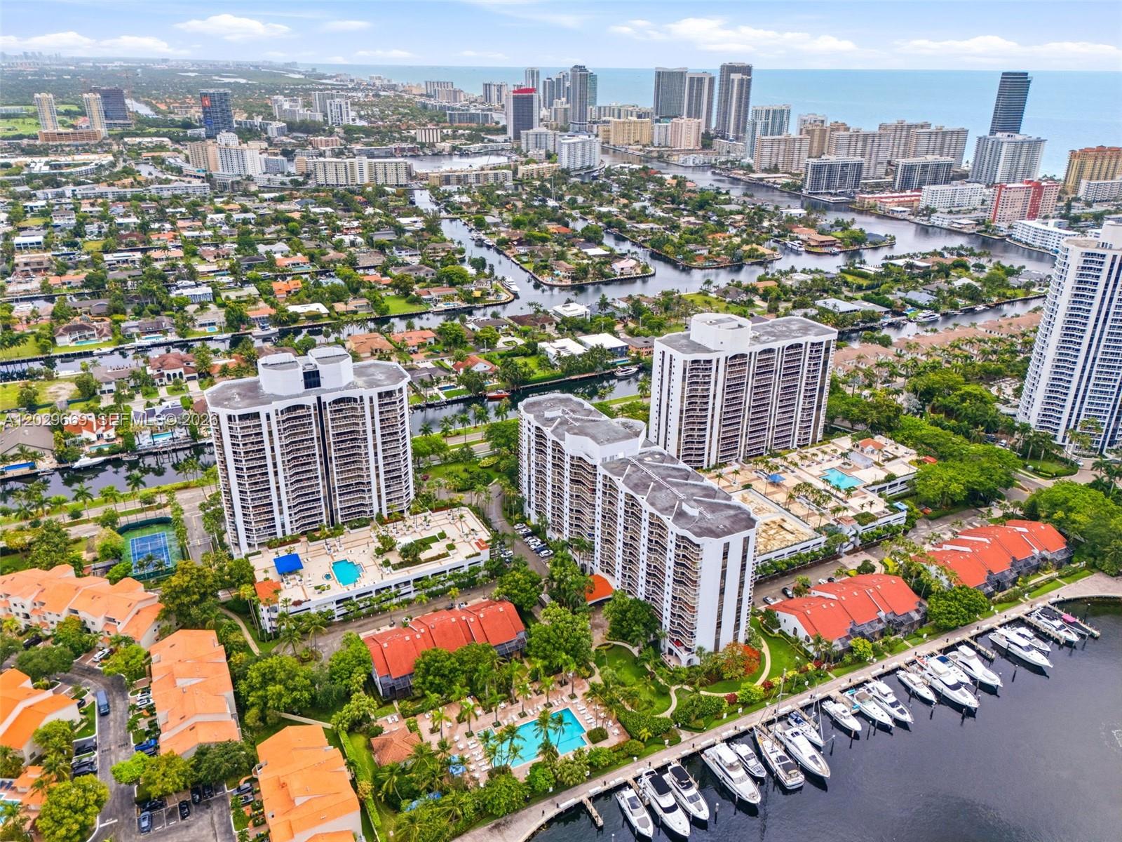 PORTSVIEW @ THE WATERWAYS - Residential