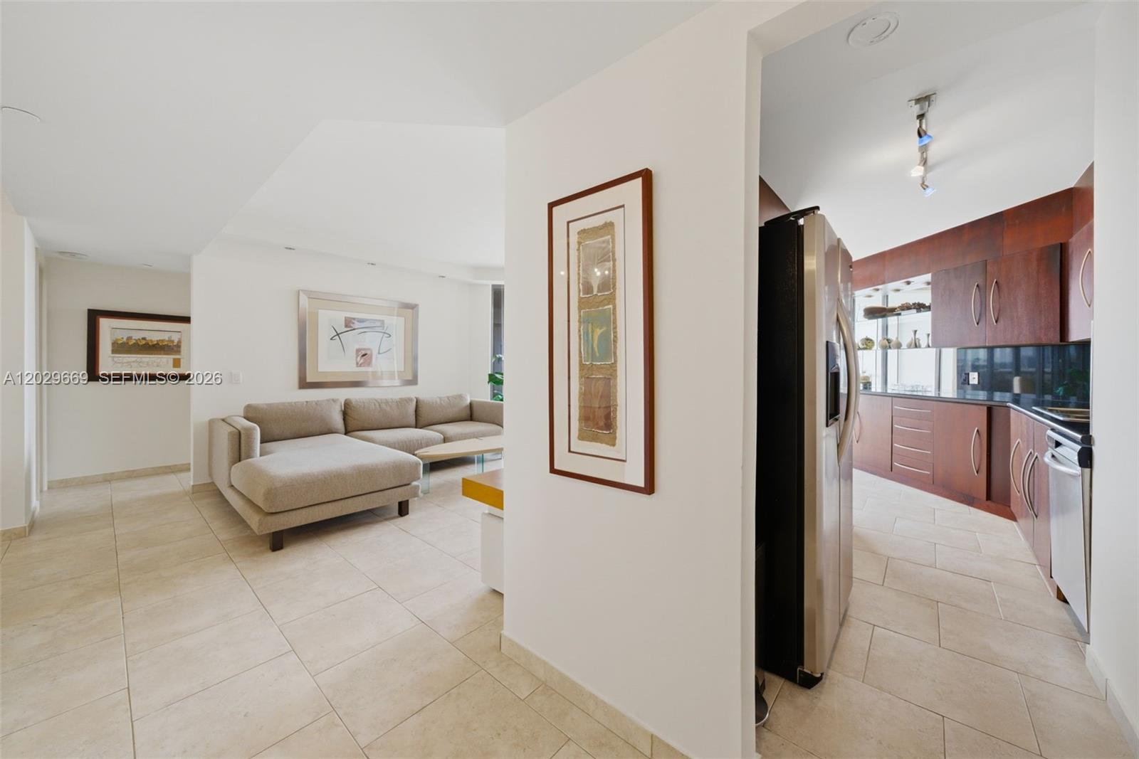 PORTSVIEW @ THE WATERWAYS - Residential
