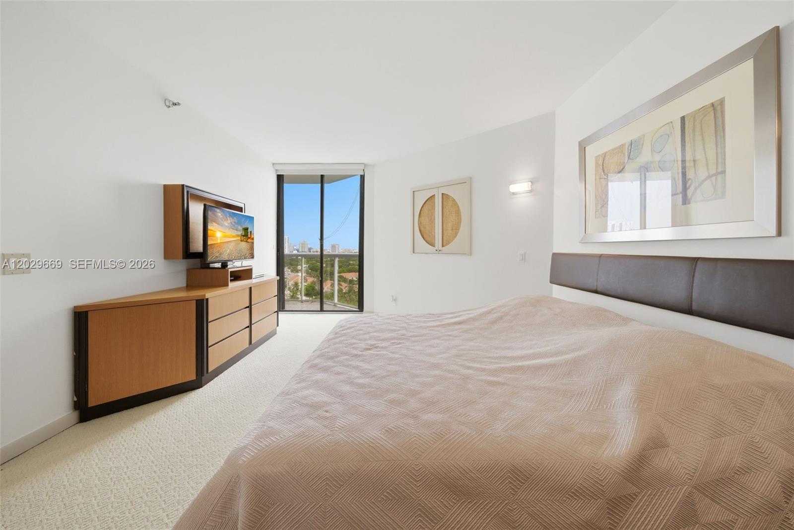 PORTSVIEW @ THE WATERWAYS - Residential
