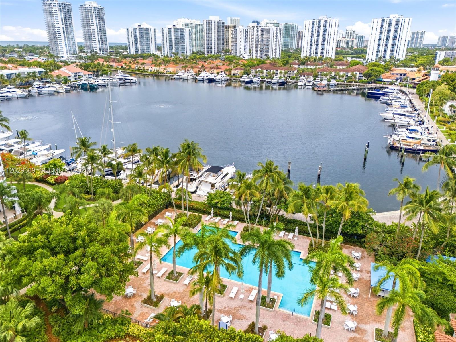 PORTSVIEW @ THE WATERWAYS - Residential
