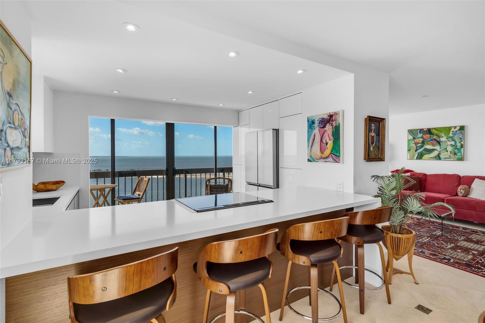 BRICKELL BAY CLUB CONDO - Residential Lease