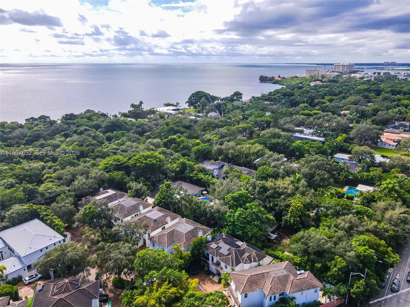 VILLAS DE VIZCAYA - Residential