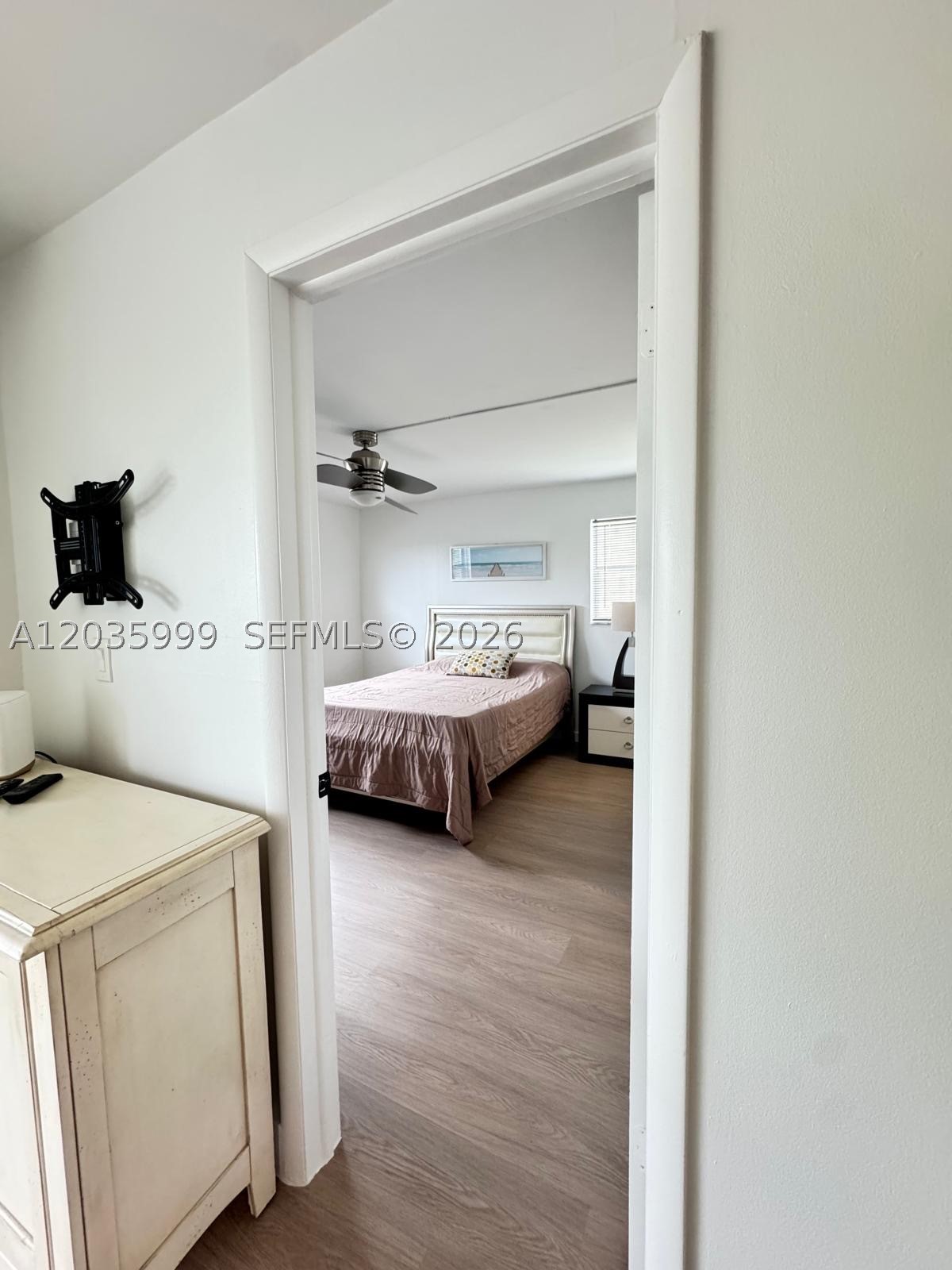 SUNRISE LAKES 55 CONDO - Residential Lease