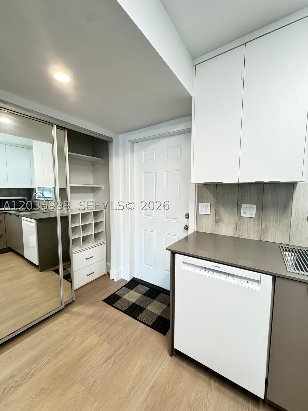 SUNRISE LAKES 55 CONDO - Residential Lease