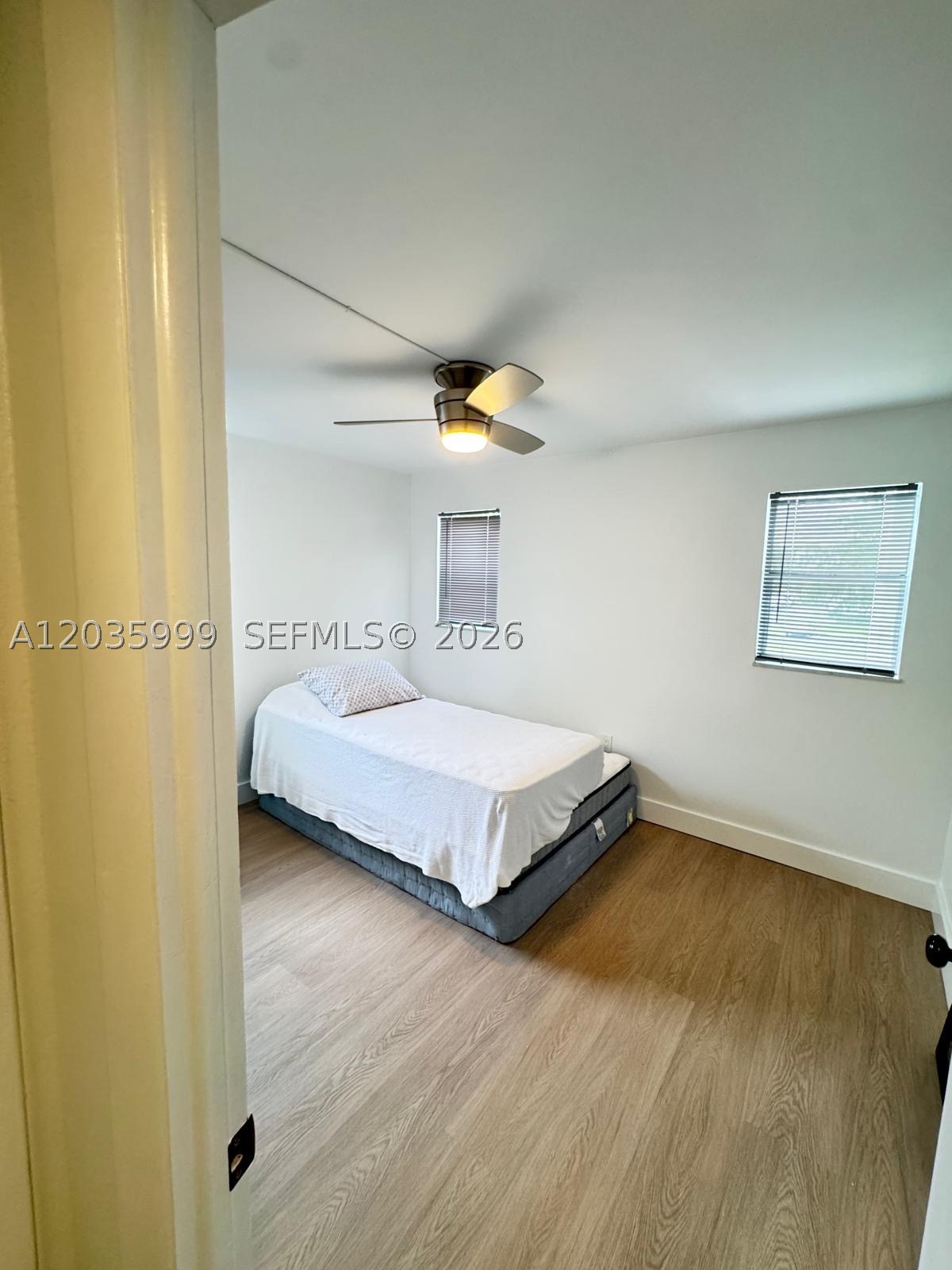 SUNRISE LAKES 55 CONDO - Residential Lease