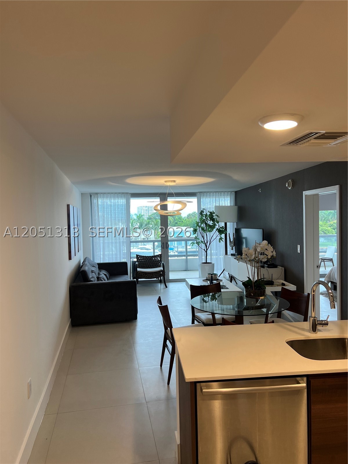 THE IVORY RESIDENCE CONDO - Residential Lease