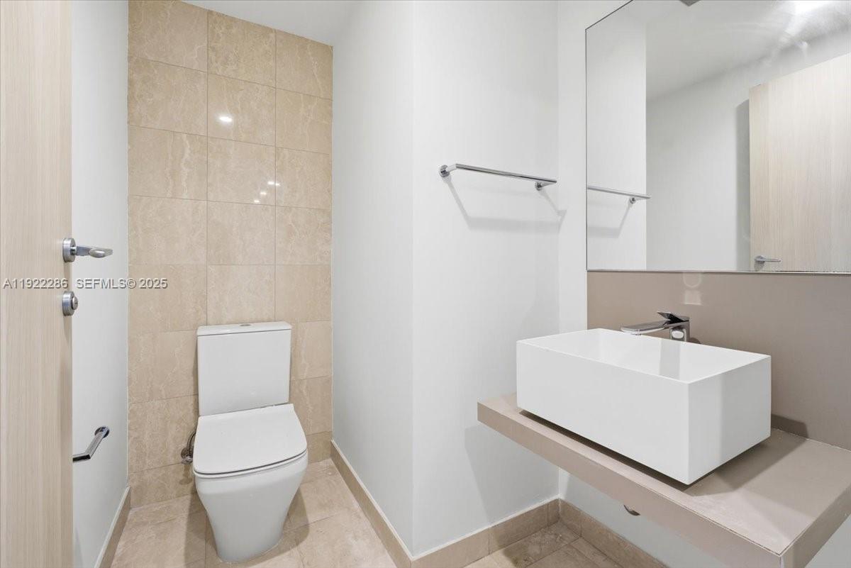 BRICKELL FLATIRON CONDO - Residential