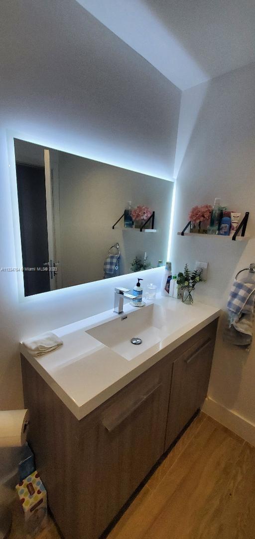 AVENTURA MARINA CONDO NUM - Residential Lease
