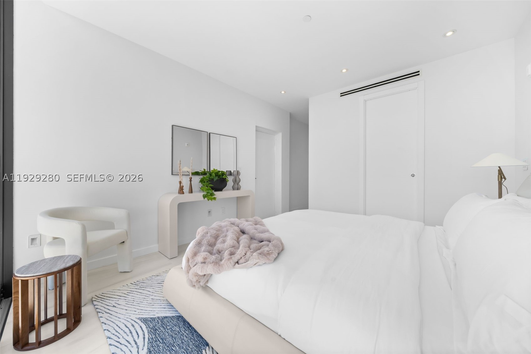 BISCAYNE BCH SUB - Residential