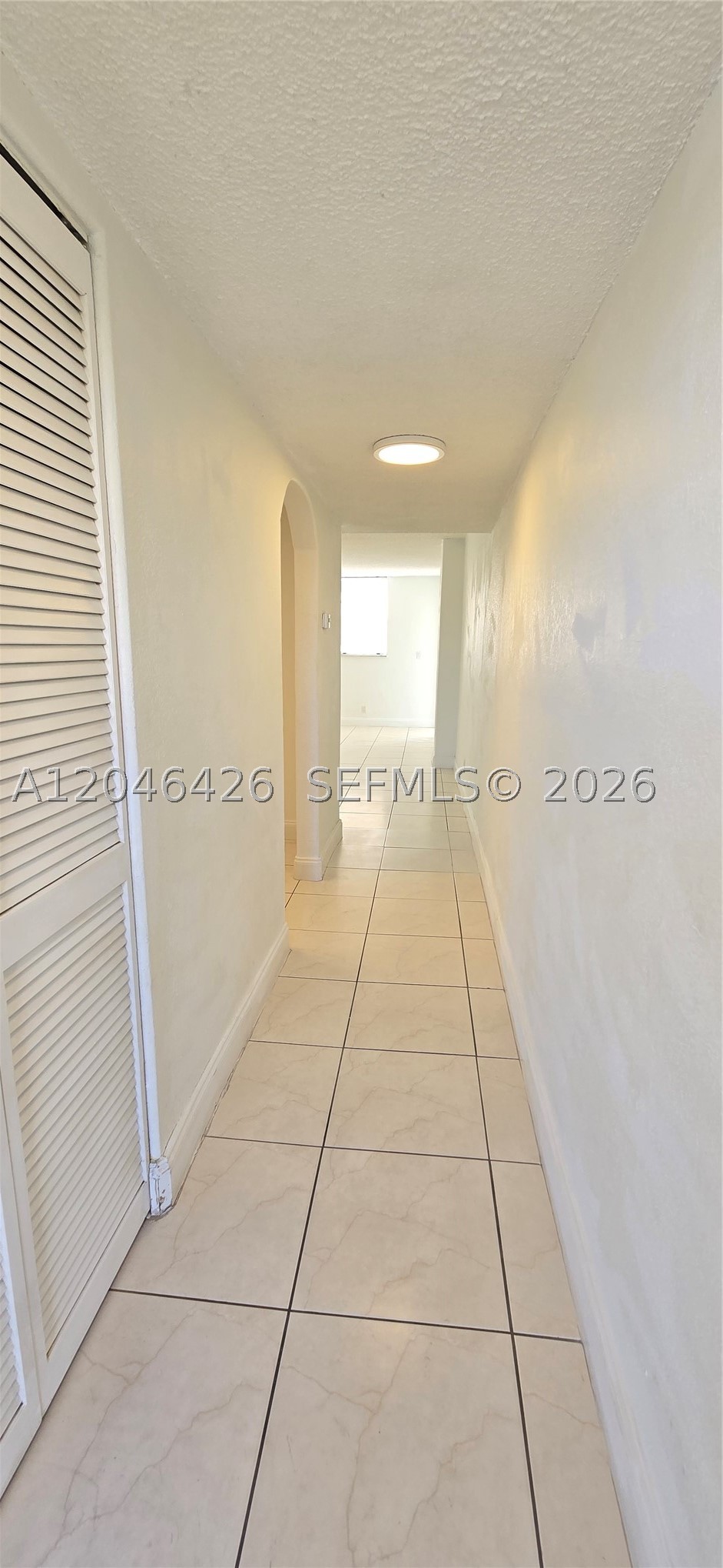 ISLAND SHORES CONDO - Residential Lease