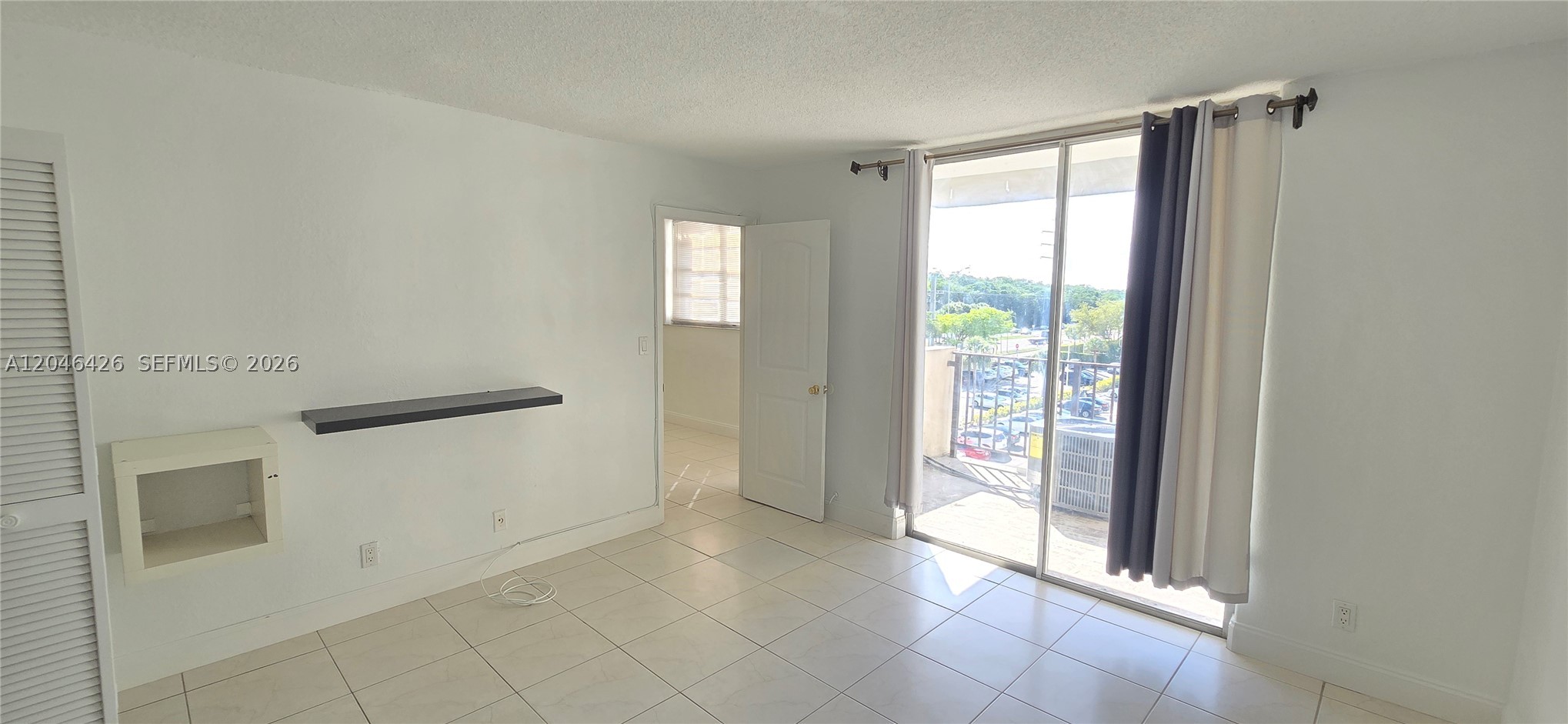 ISLAND SHORES CONDO - Residential Lease