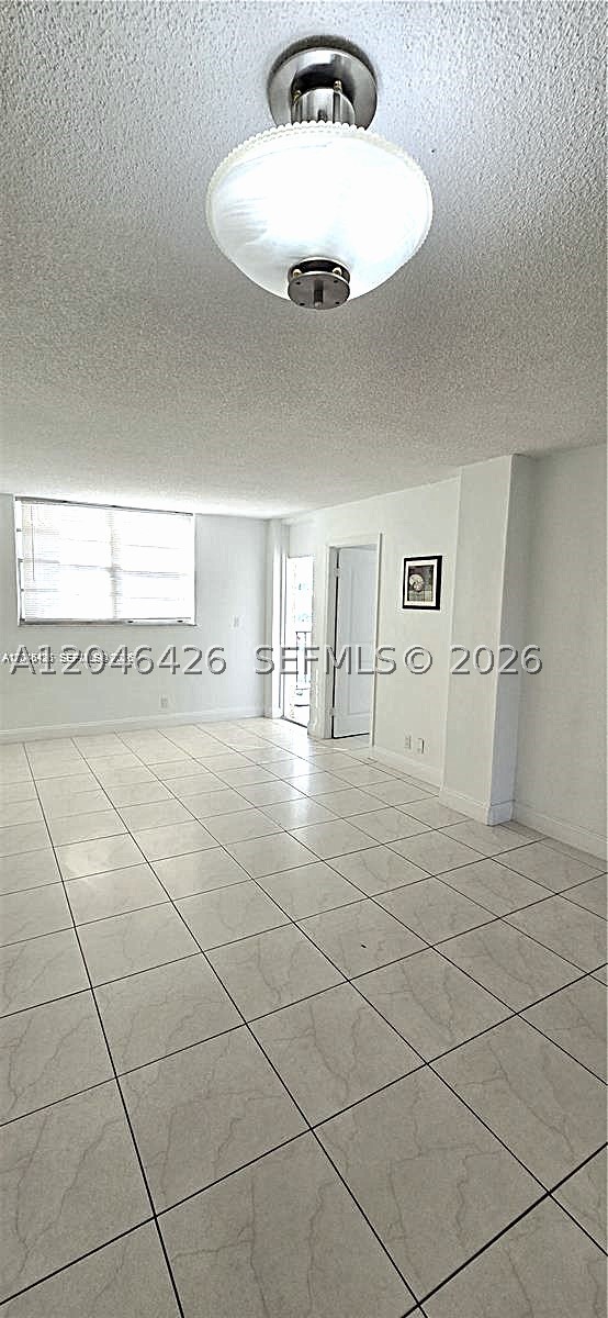 ISLAND SHORES CONDO - Residential Lease