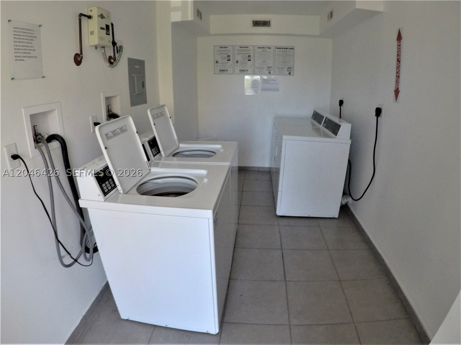 ISLAND SHORES CONDO - Residential Lease